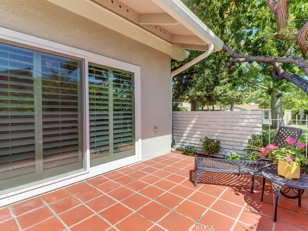 915 Avenida Majorca, Laguna Beach CA  92637-6417 exterior