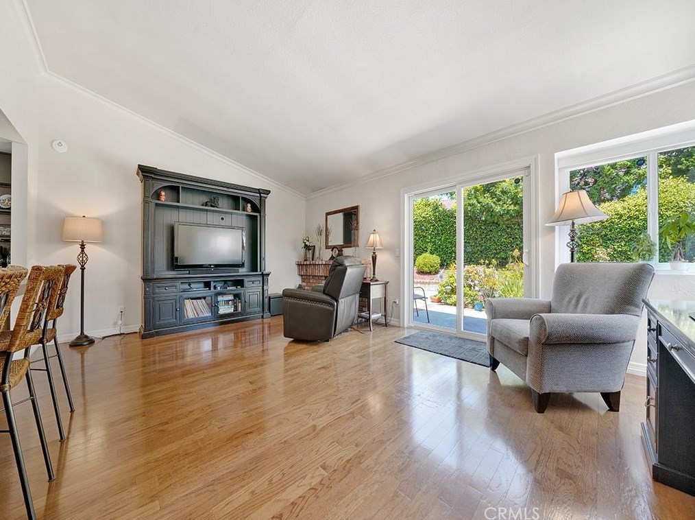 10 Revere, Irvine CA  92620-2544 exterior