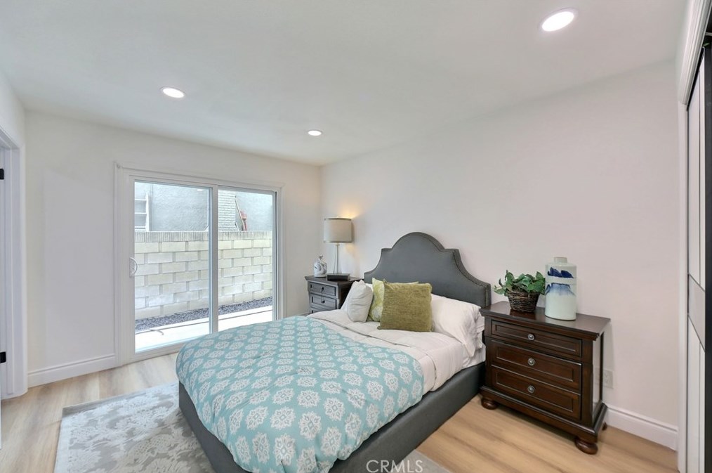 14661 Alder Ln, Tustin CA  92780-6738 exterior