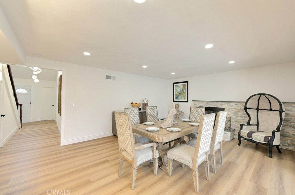 14661 Alder Ln, Tustin CA  92780-6738 exterior