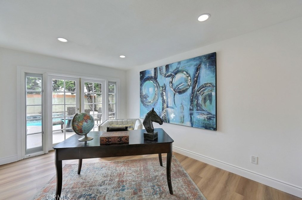 14661 Alder Ln, Tustin CA  92780-6738 exterior