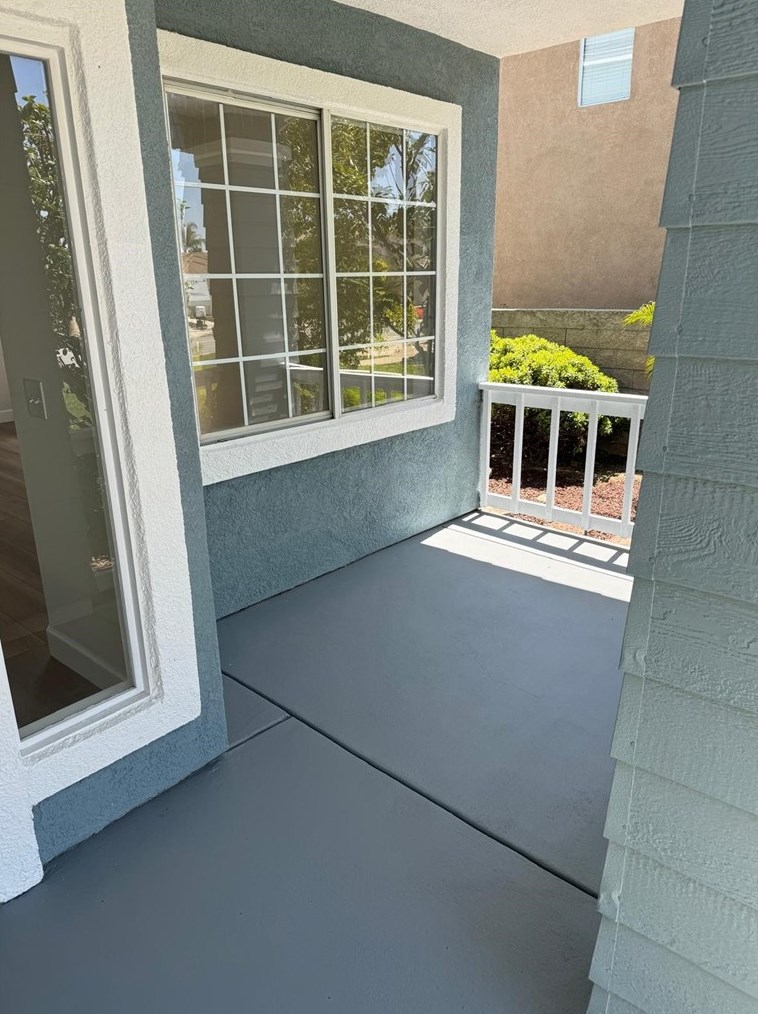 7149 Ironridge Ct, Fontana CA  92336-4416 exterior