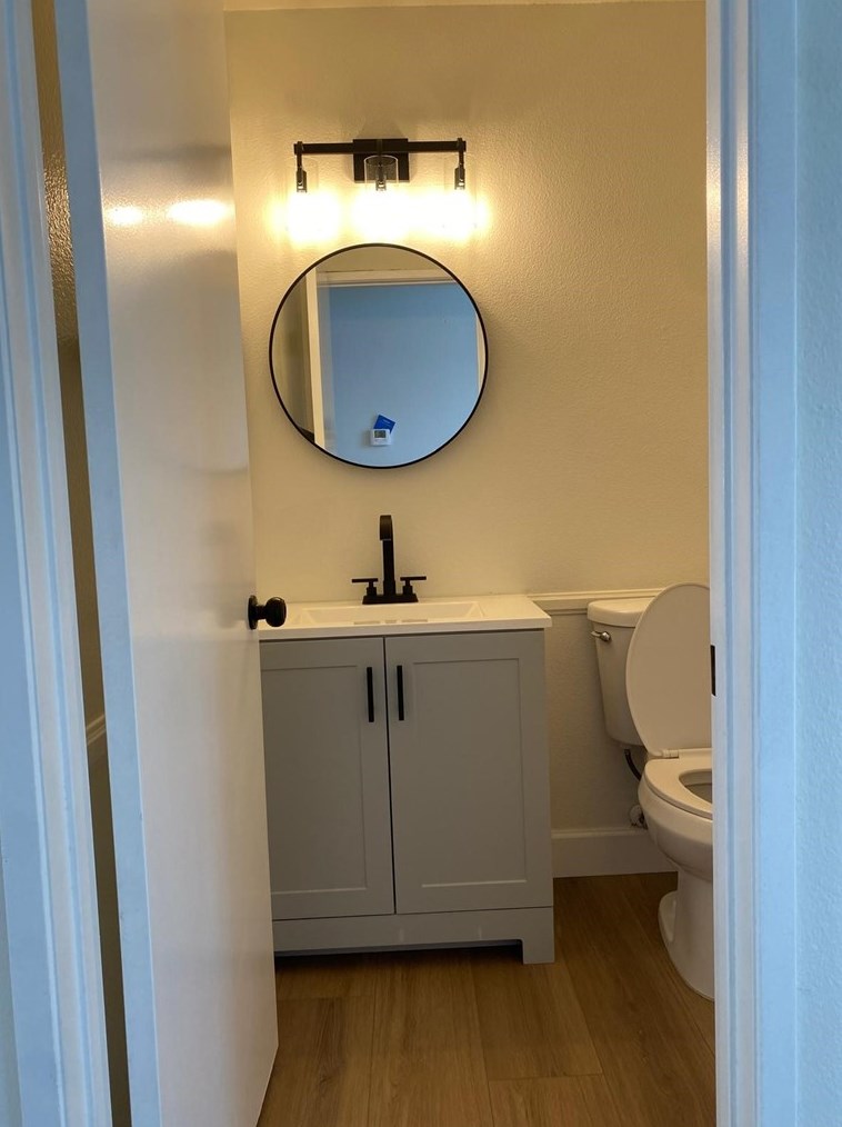 7149 Ironridge Ct, Fontana CA  92336-4416 exterior