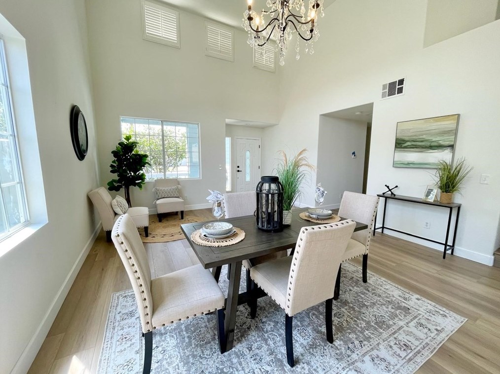 7149 Ironridge Ct, Fontana CA  92336-4416 exterior