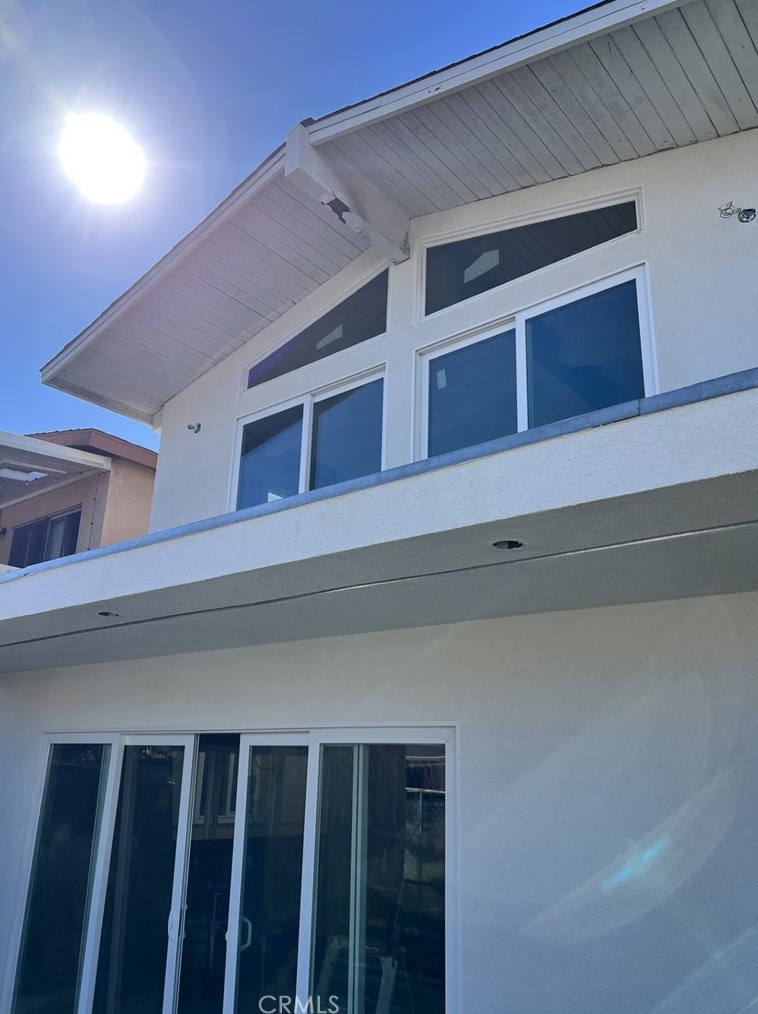 121 45th St, Newport Beach CA  92663-2550 exterior