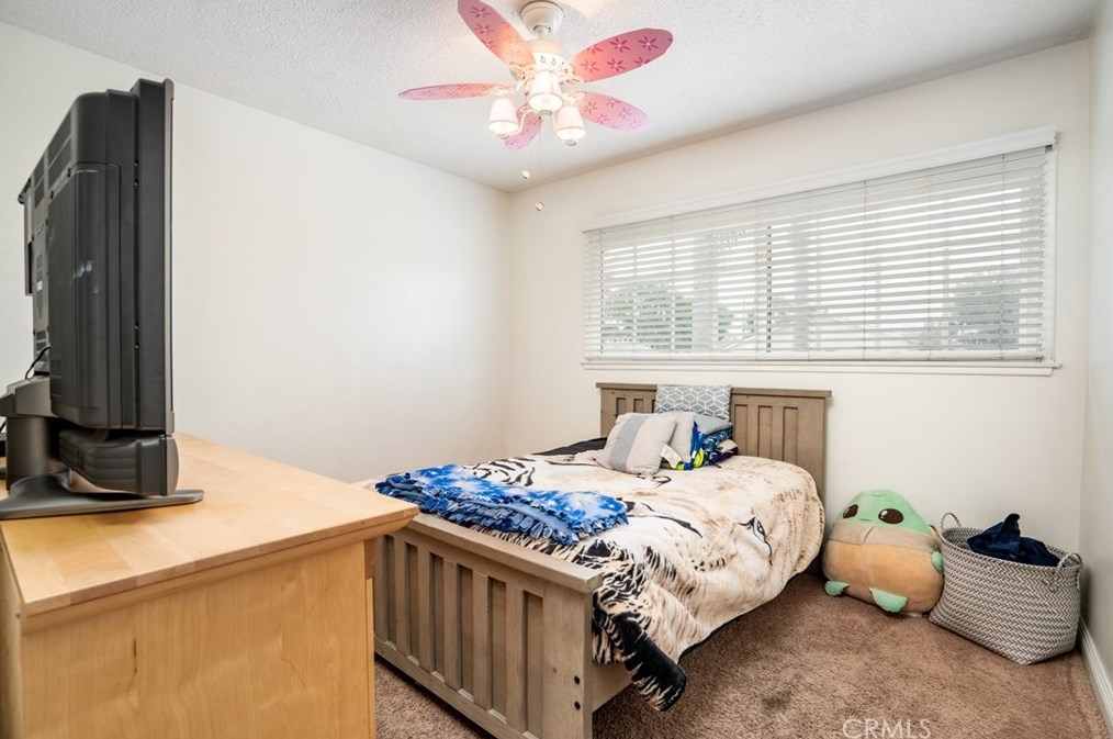 1206 Hvn Dr, Anaheim CA  exterior