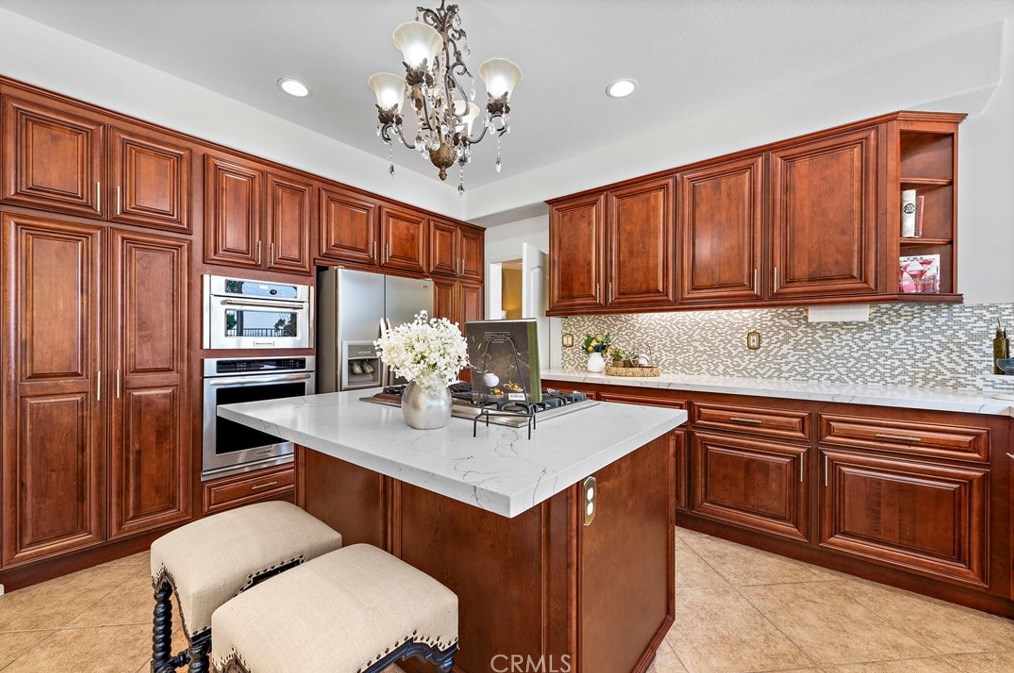 1078 Rexford Ln, Anaheim CA  92808-2341 exterior