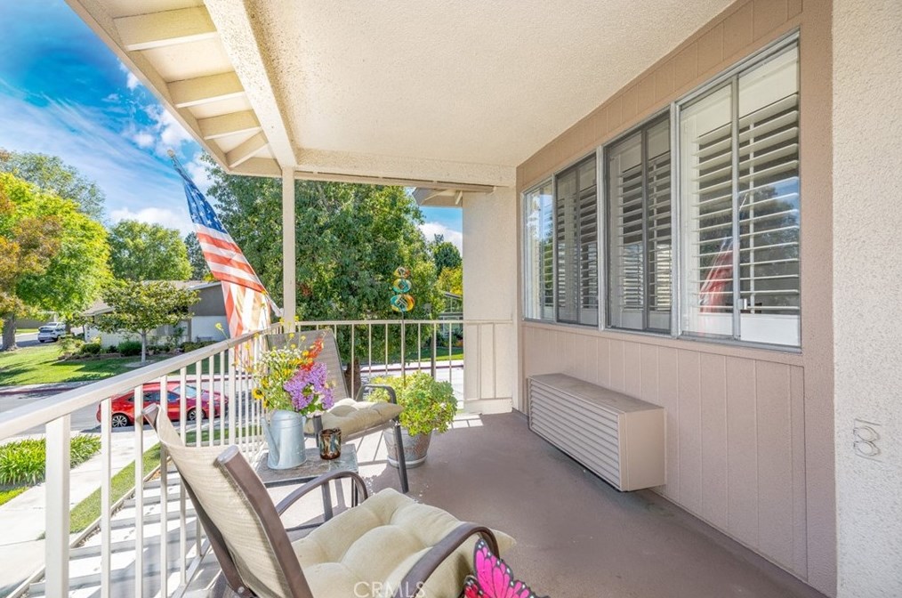 392 Avenida Castilla, Laguna Beach CA  92637-3755 exterior
