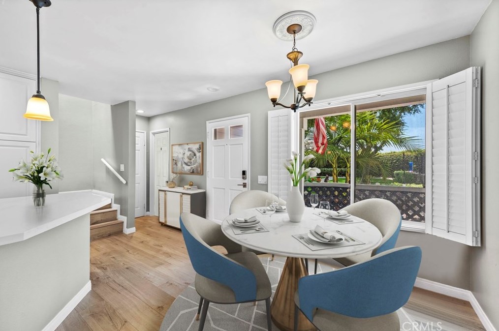 33 Greenmoor, Irvine CA  92614-7545 exterior