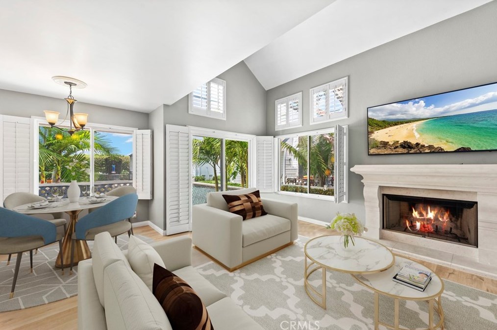 33 Greenmoor, Irvine CA  92614-7545 exterior