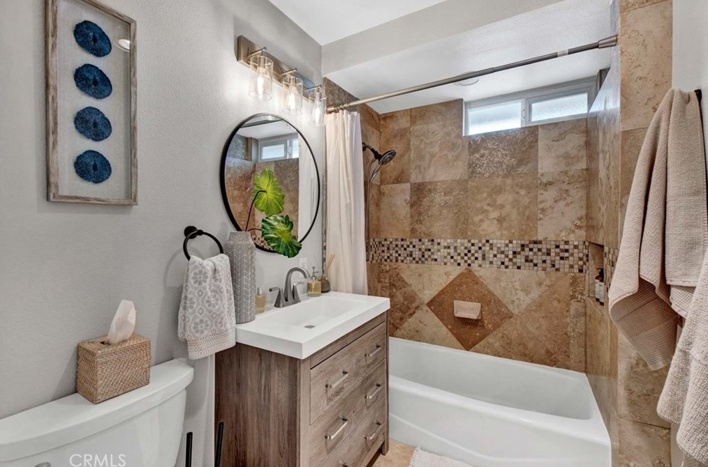 17157 Buttonwood St, Santa Ana CA  92708-3506 exterior