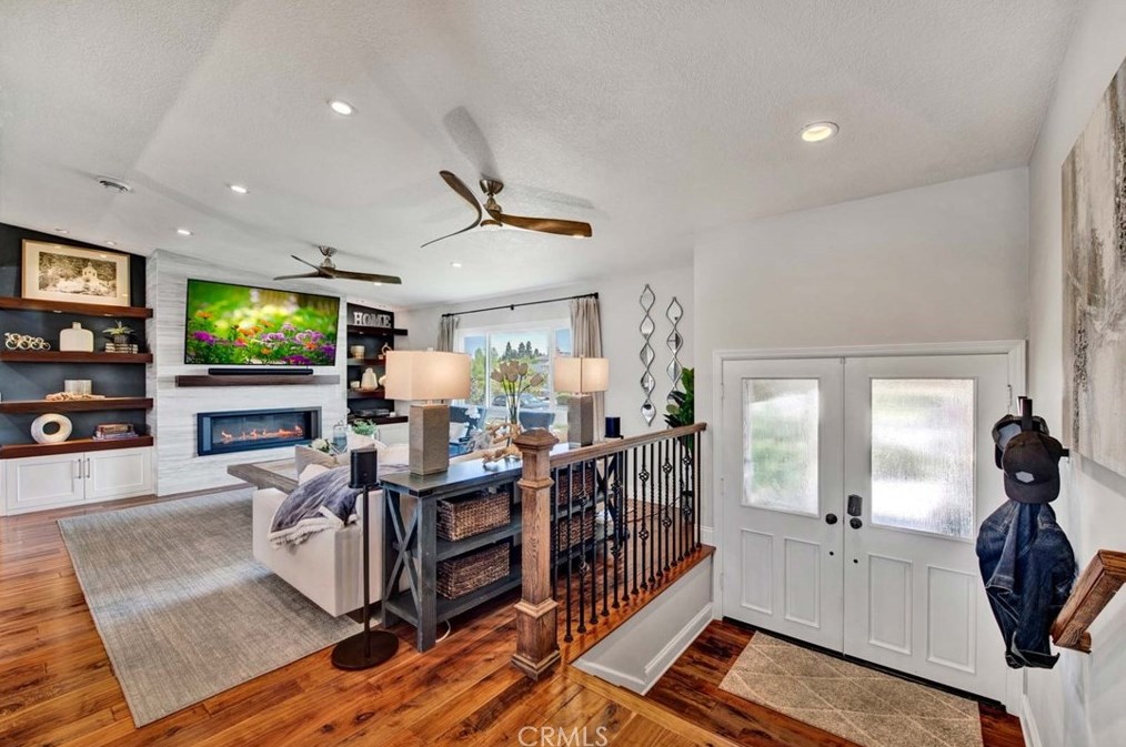 17157 Buttonwood St, Santa Ana CA  92708-3506 exterior