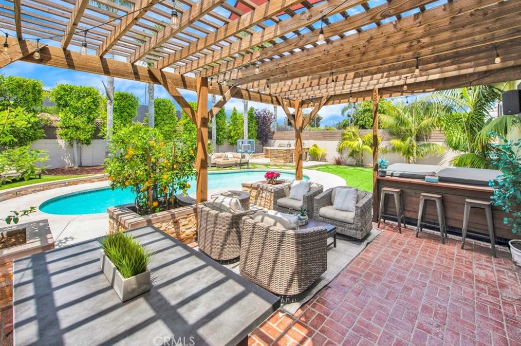 17157 Buttonwood St, Santa Ana CA  92708-3506 exterior