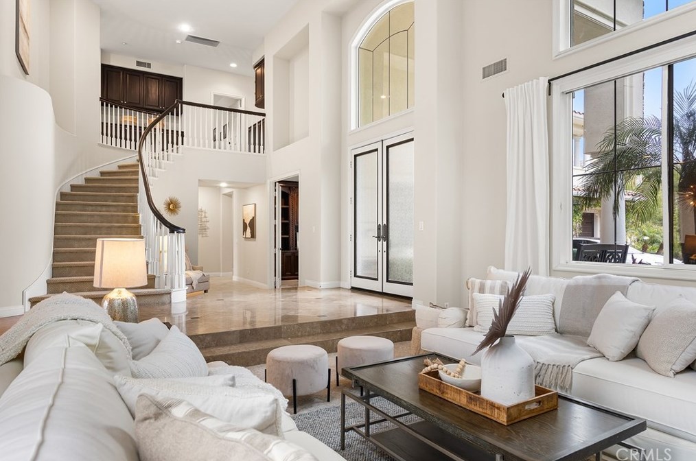 4 Marquette Way, Trabuco Canyon CA  92679-3628 exterior