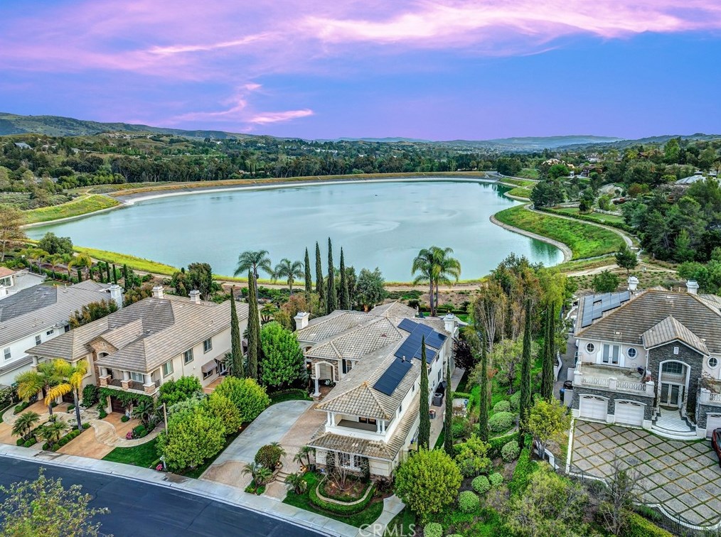 4 Marquette Way, Trabuco Canyon CA  92679-3628 exterior