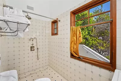 125 Saint Anns Drive, Laguna Beach, CA 92651 - Photo 19