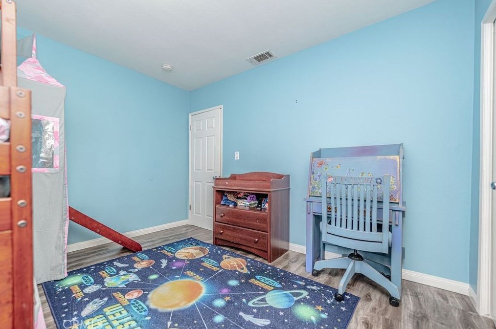 4217 Broadway, Hawthorne CA 90250-3610 exterior