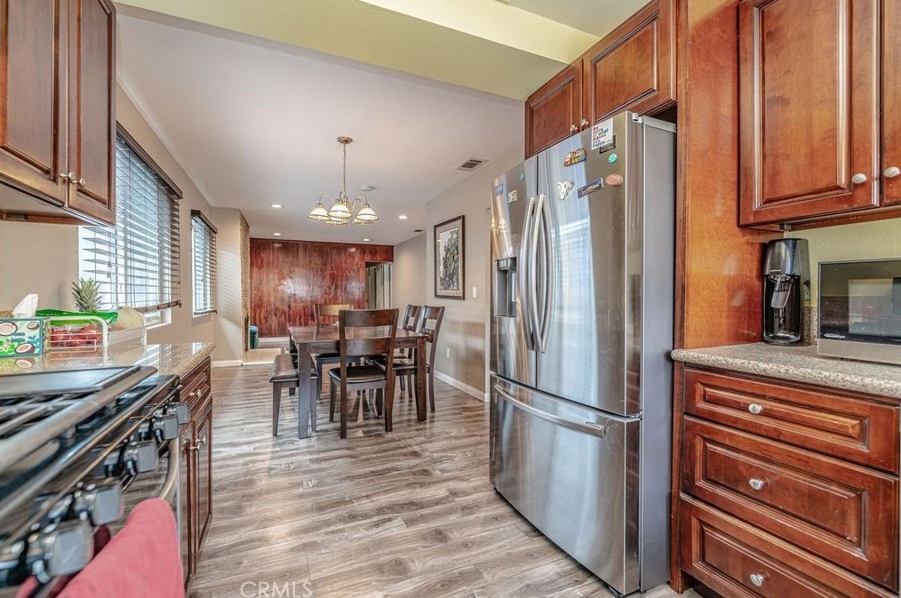 4217 Broadway, Hawthorne CA 90250-3610 exterior