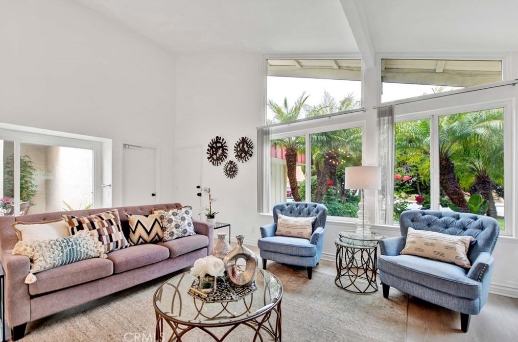 1406 Amberwick Ln, Anaheim CA  92804-5426 exterior