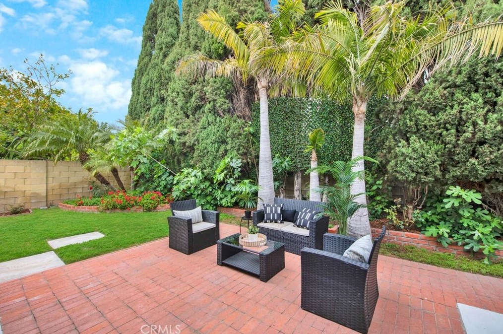 1406 Amberwick Ln, Anaheim CA  92804-5426 exterior