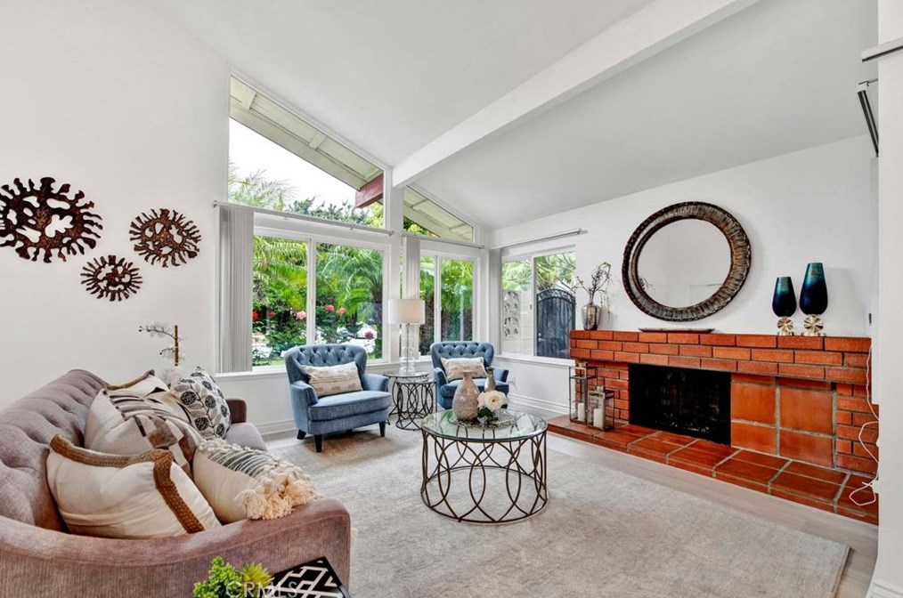 1406 Amberwick Ln, Anaheim CA  92804-5426 exterior