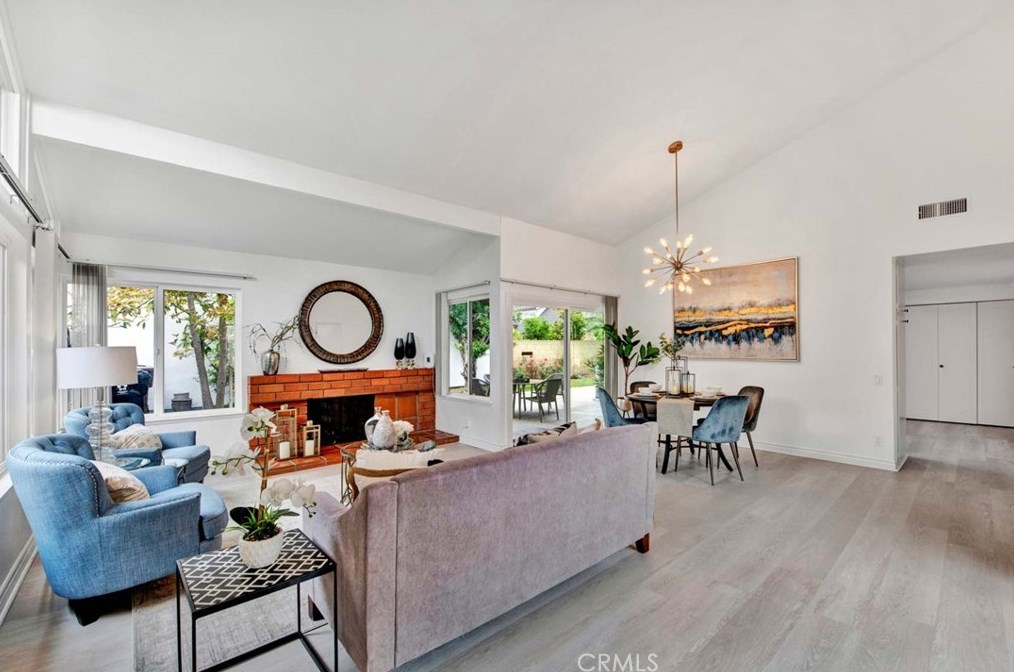 1406 Amberwick Ln, Anaheim CA  92804-5426 exterior