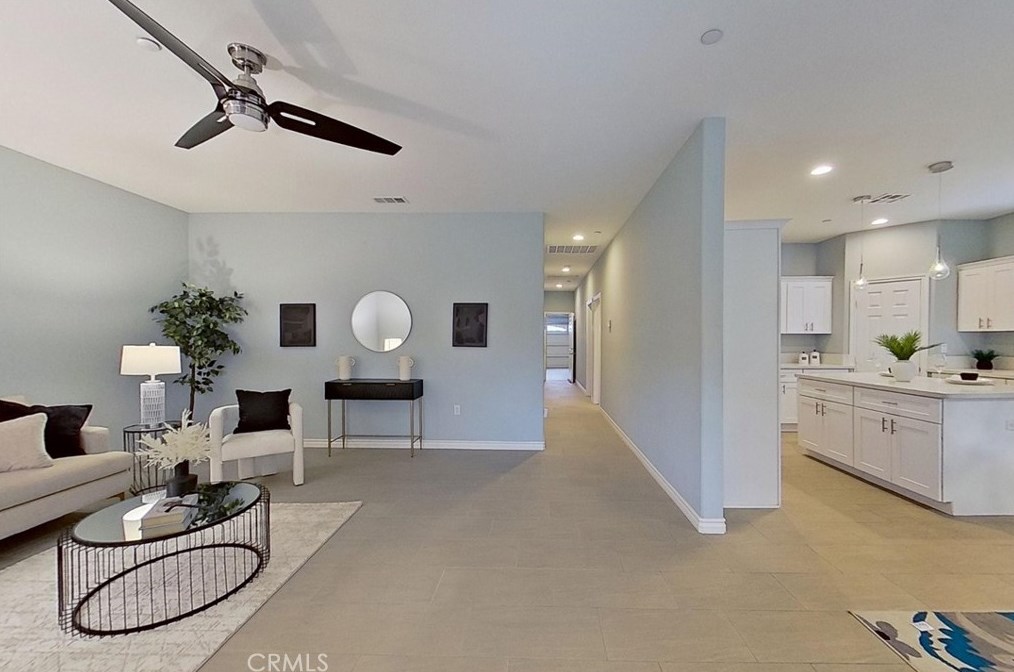 132 11th St, Perris CA 92570-2417 exterior