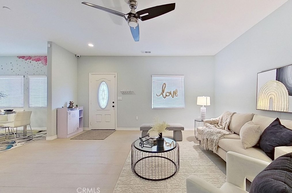 132 11th St, Perris CA 92570-2417 exterior