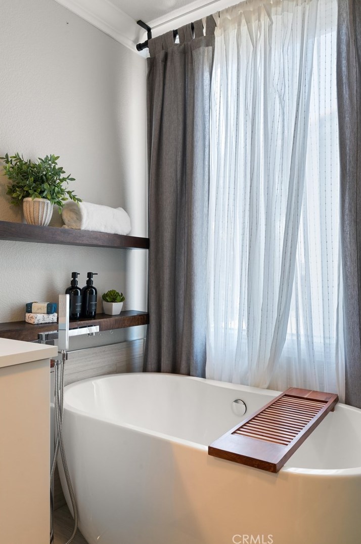 17 Calle Alamitos, Trabuco Canyon CA  92688-4133 exterior