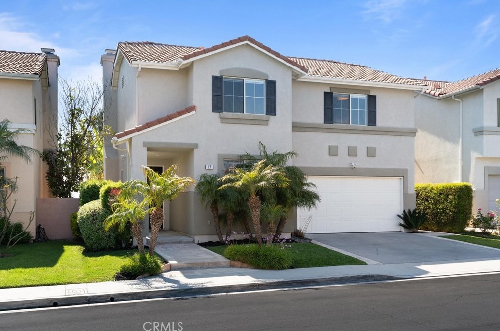 17 Calle Alamitos, Trabuco Canyon CA  92688-4133 exterior