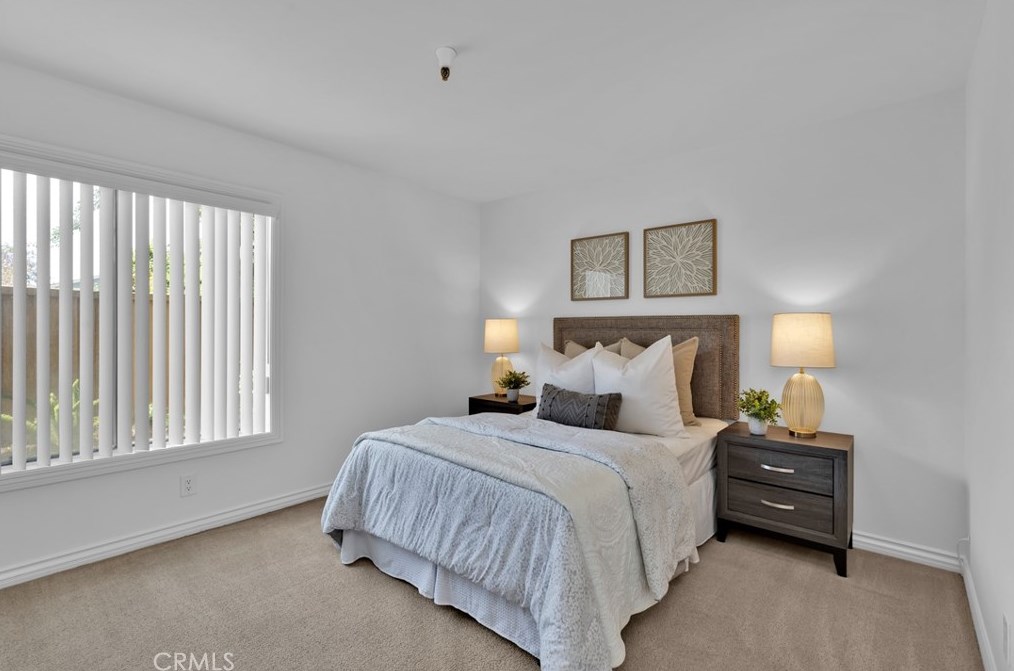 51 Smokestone, Irvine CA  92614-7429 exterior