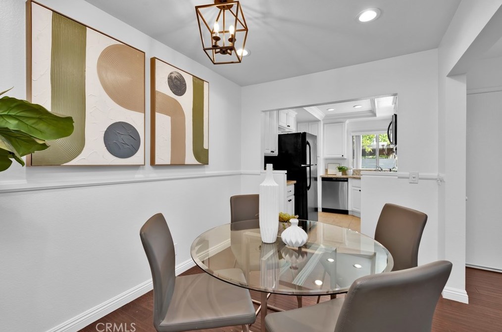 51 Smokestone, Irvine CA  92614-7429 exterior