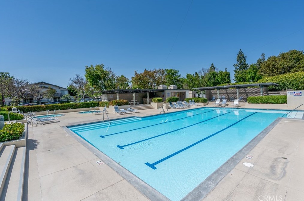 51 Smokestone, Irvine CA  92614-7429 exterior