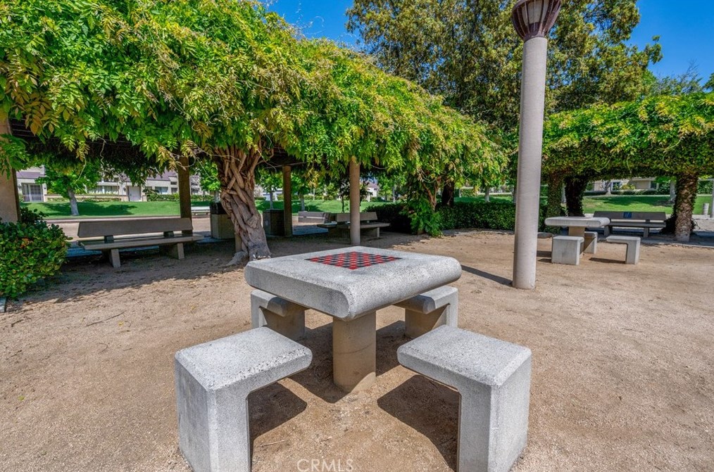 51 Smokestone, Irvine CA  92614-7429 exterior