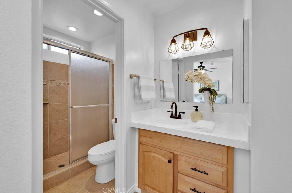 51 Smokestone, Irvine CA  92614-7429 exterior