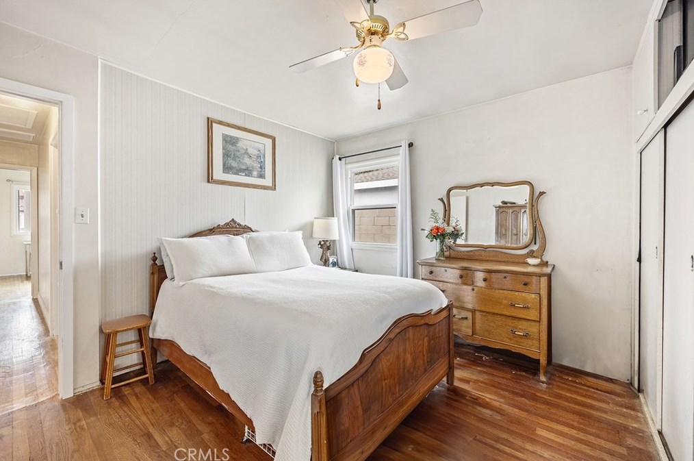 304 Ranchito St, Anaheim CA  92801-5122 exterior