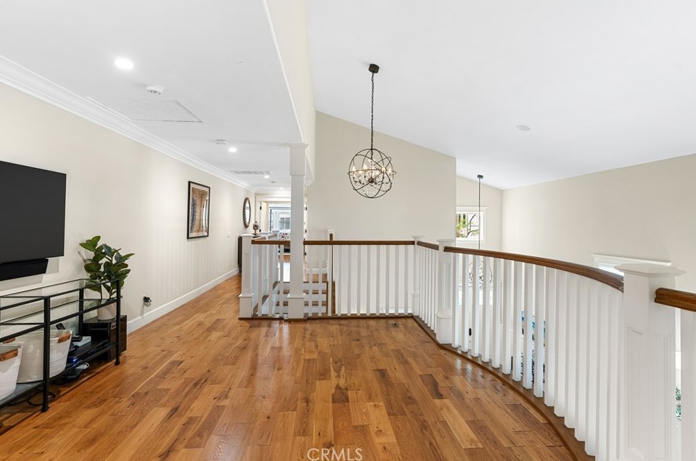 1609 6th St, Manhattan Beach CA  90266-6305 exterior