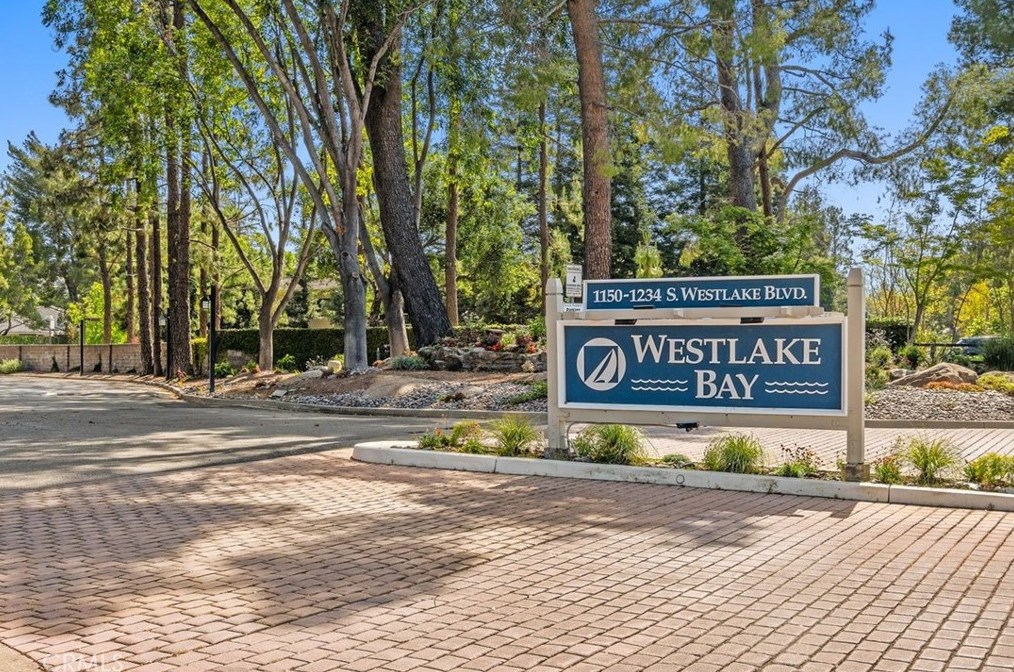 1178 Westlake Blvd, Thousand Oaks CA  91361-2094 exterior