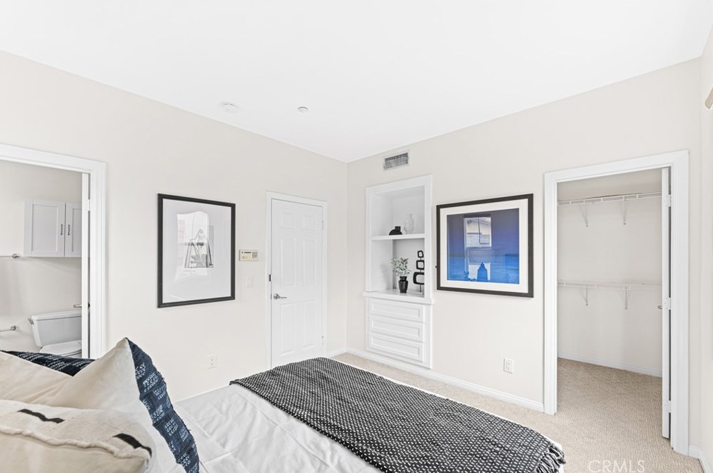 216 Coral Rose, Irvine CA  92603-0162 exterior