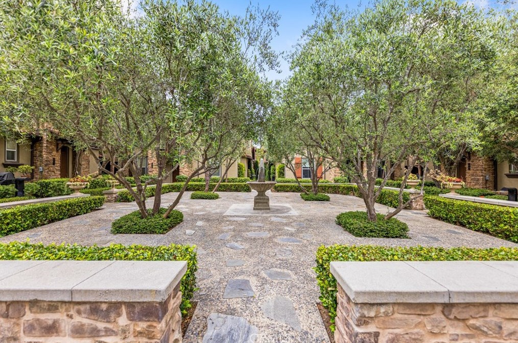 216 Coral Rose, Irvine CA  92603-0162 exterior