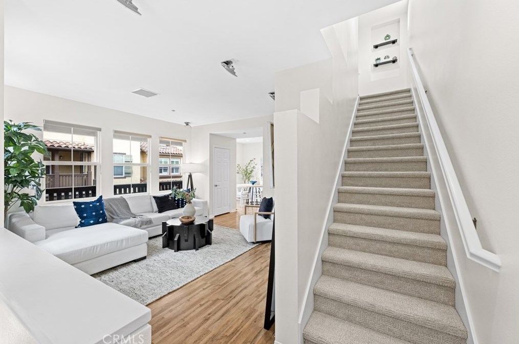 216 Coral Rose, Irvine CA  92603-0162 exterior