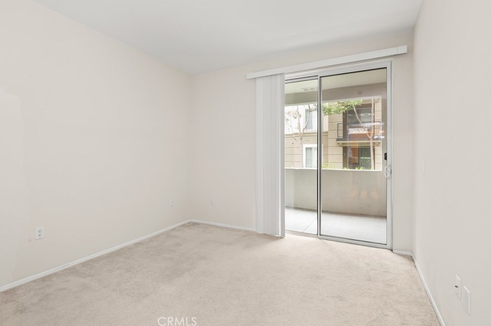 2170 Scholarship, Irvine CA  92612-5662 exterior