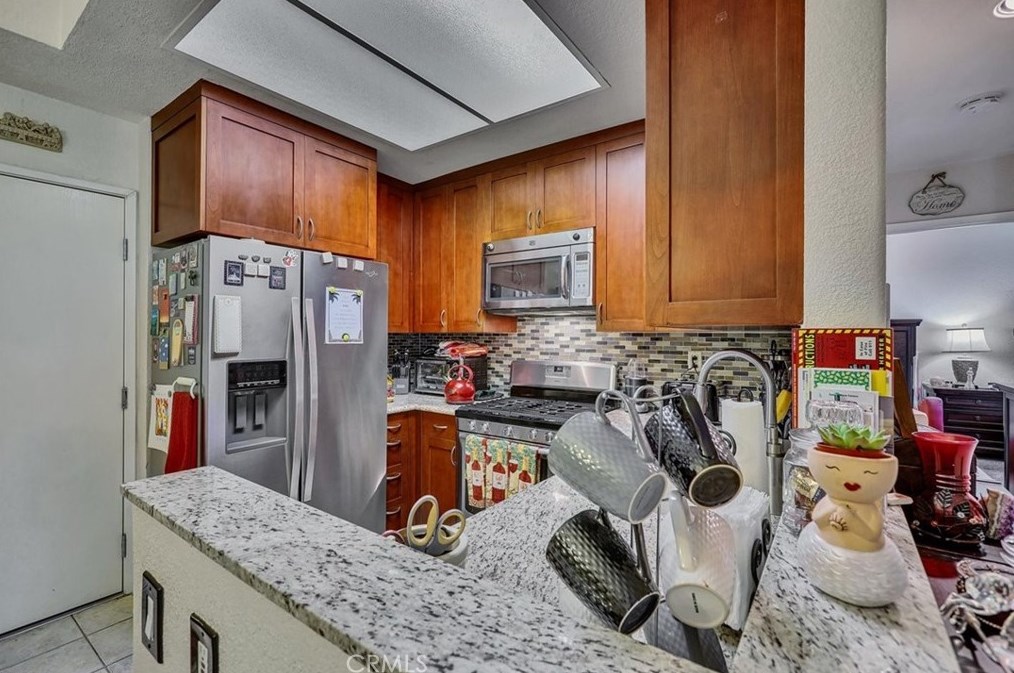 34 Leonado, Trabuco Canyon CA  92688-1645 exterior