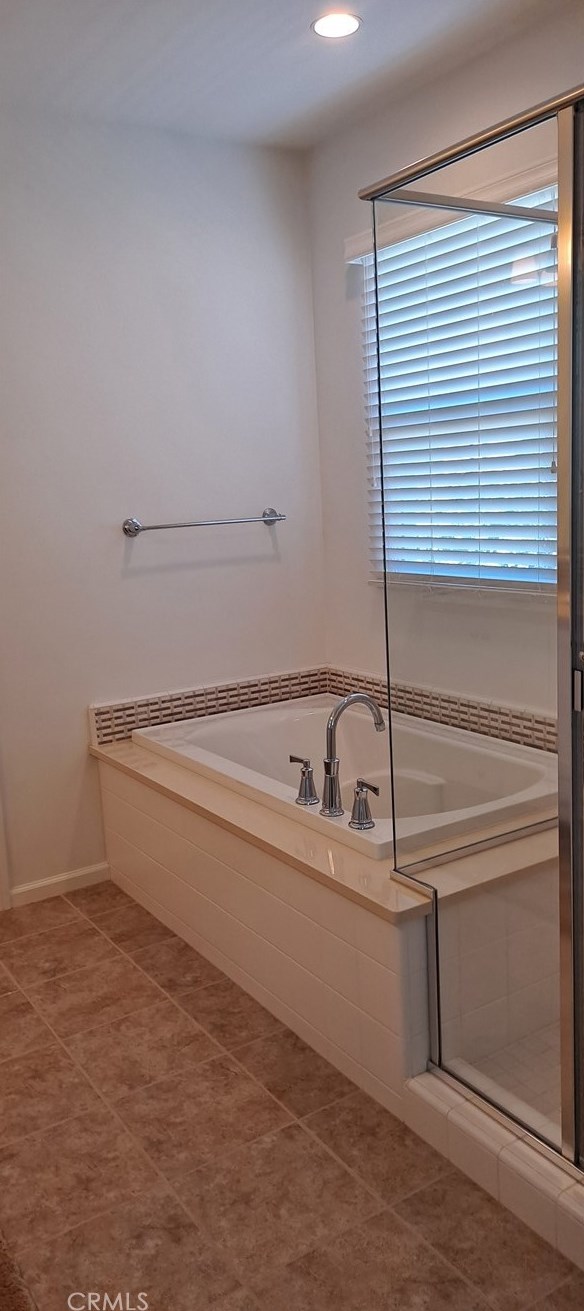 121 Rodeo, Irvine CA  92602 exterior