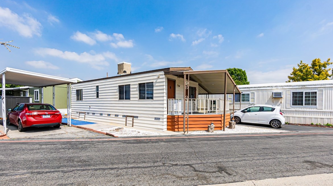 5150 Los Angeles Ave, Simi Valley CA 93063-3447 exterior