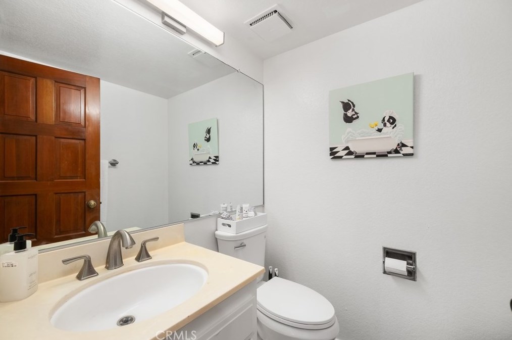 4300 Duquesne Ave, Los Angeles CA  90232-2957 exterior