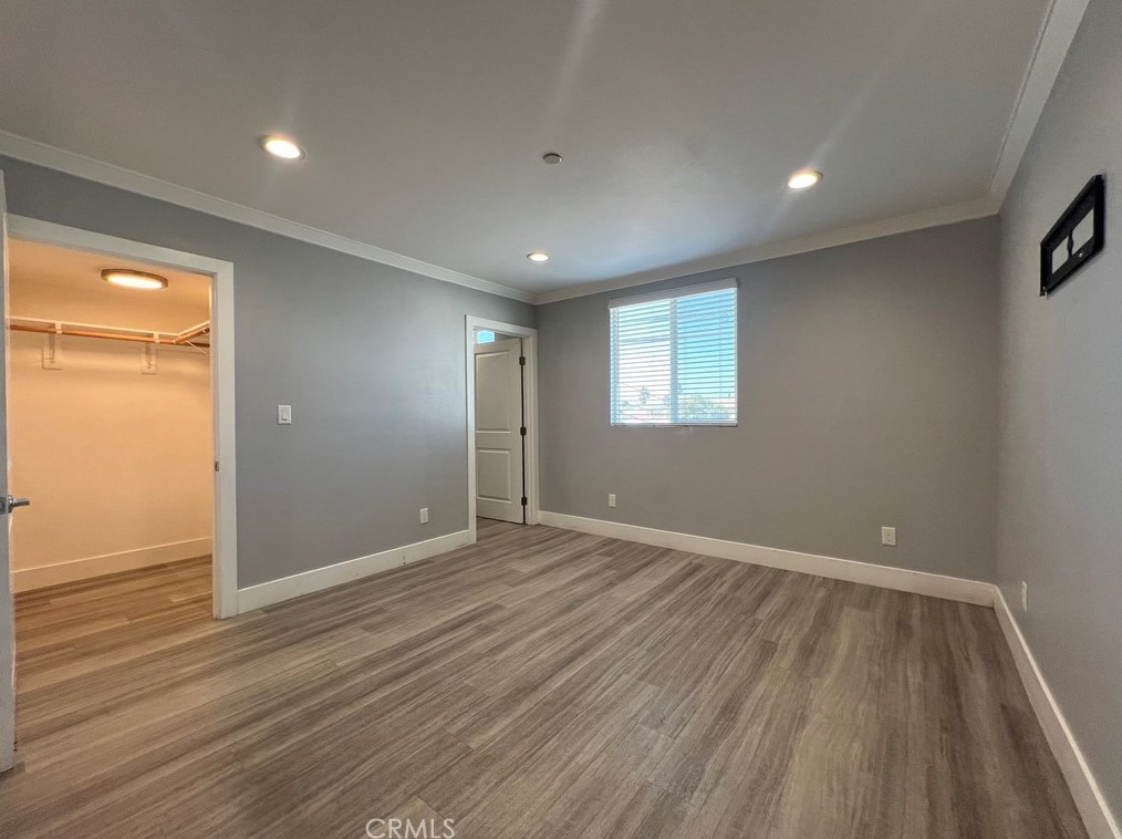 1639 82nd St, Los Angeles CA  90001-3819 exterior
