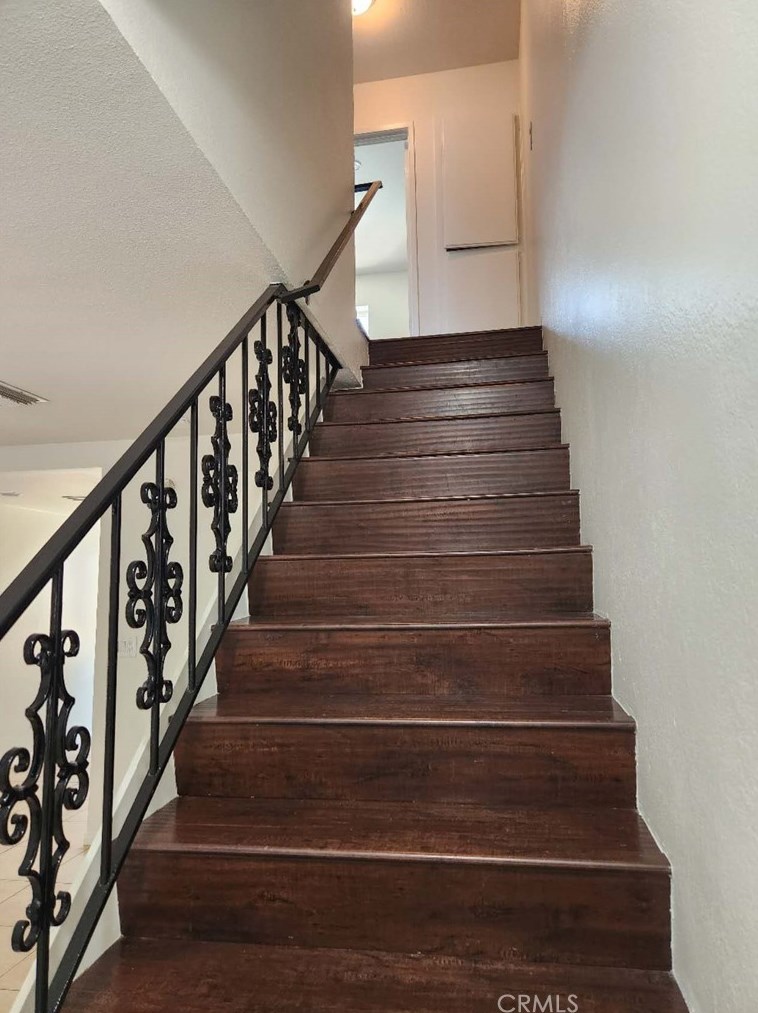 2227 Broadway, Santa Ana CA  92706-2653 exterior