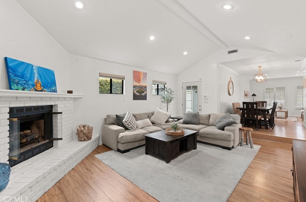 5409 Keynote St, Long Beach CA  90808-2568 exterior