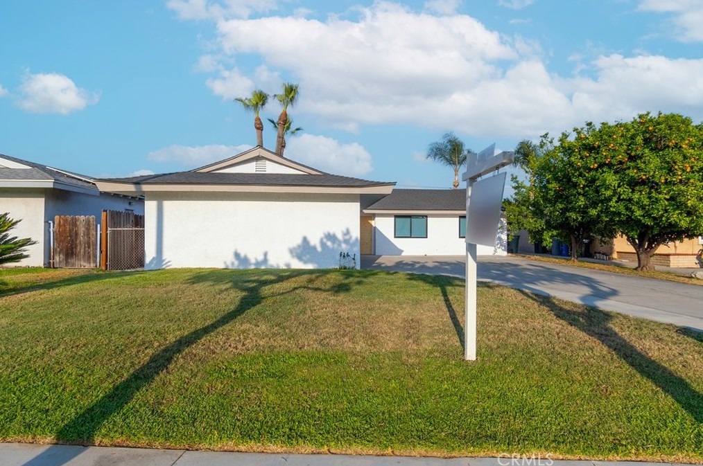 1330 Bender Ave, Covina CA  91724-1007 exterior